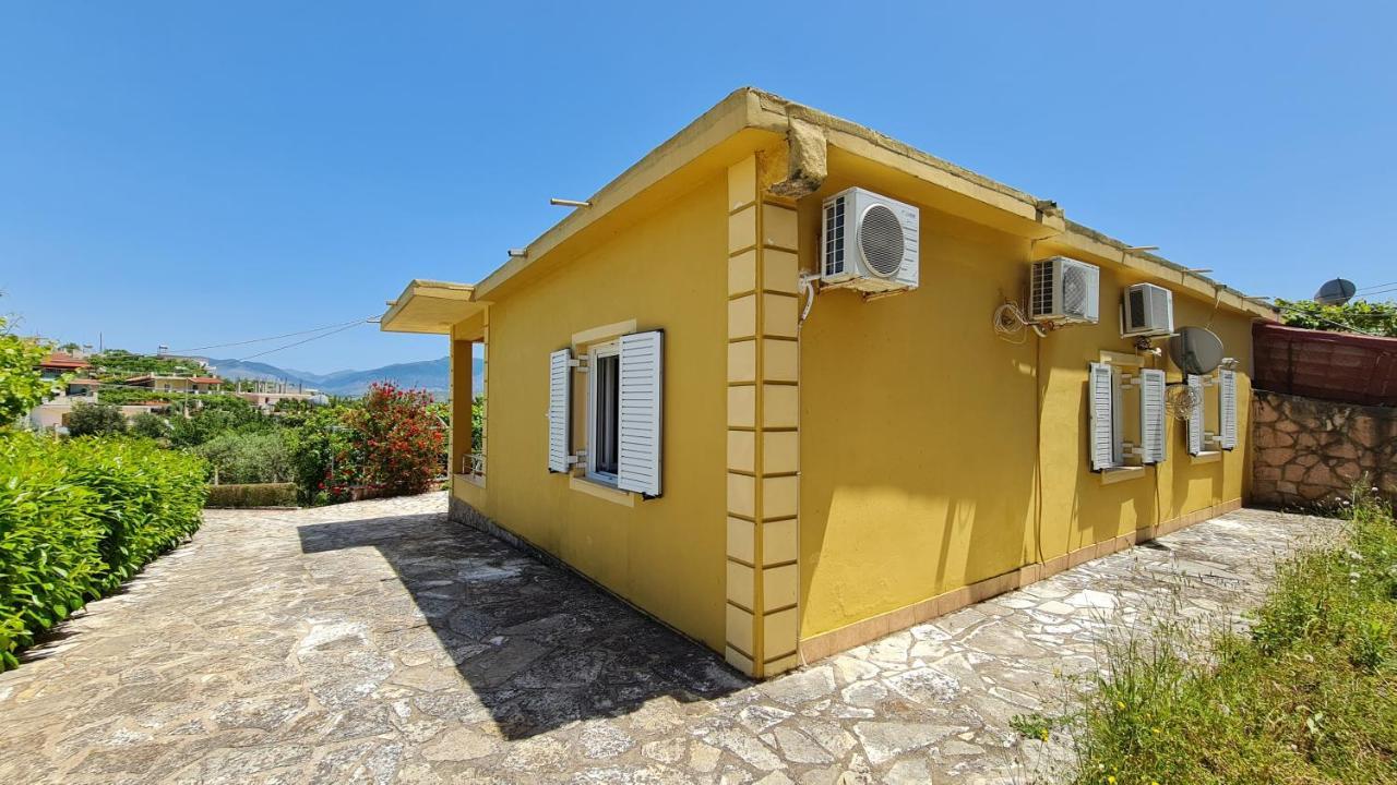 Village Home Next To The Sea Sarandë Exterior foto